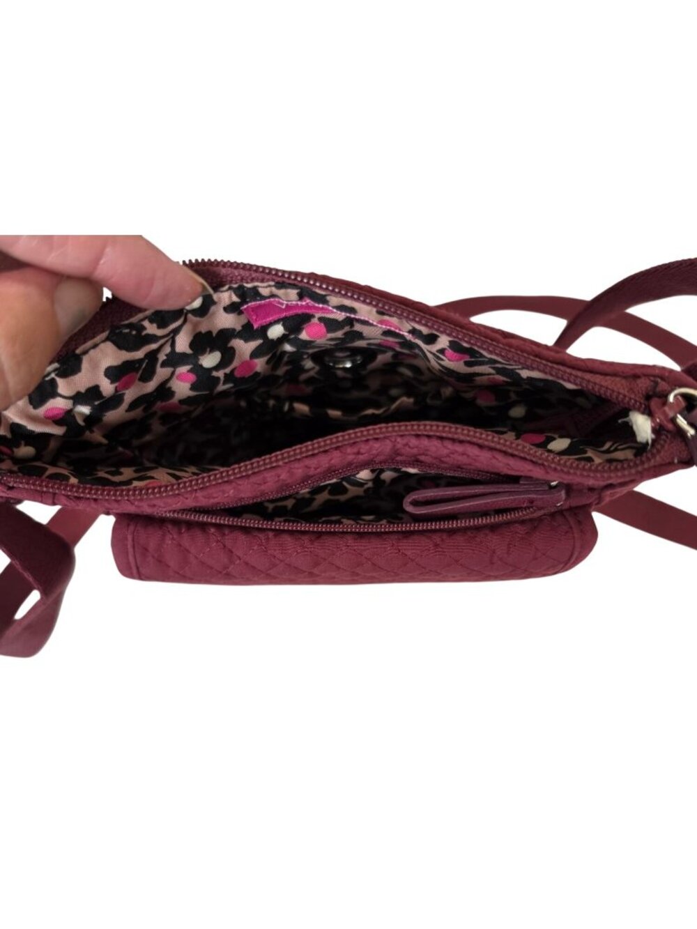 Vera Bradley Quilted Crossbody Organizer Bag Burgundy Plum Floral Interior - Picture 5 of 13